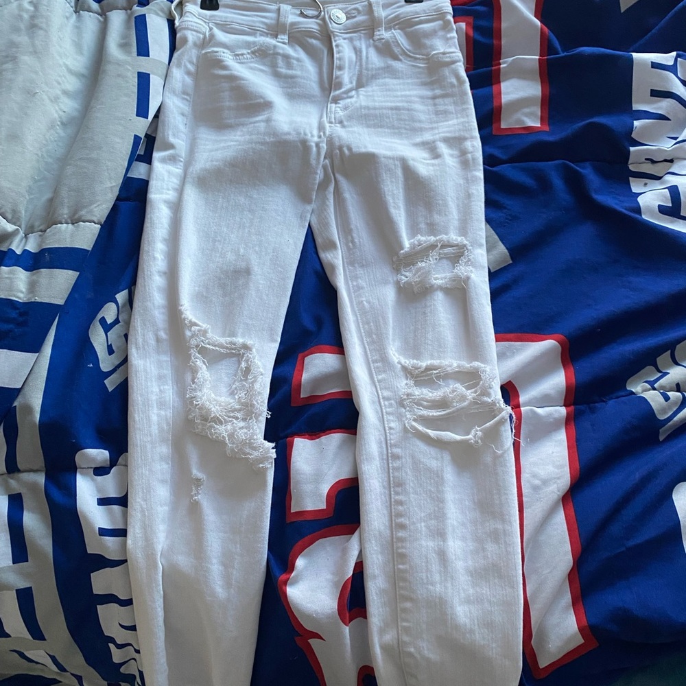 American Eagle White Jeans